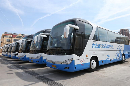 青岛城运文化旅游集团有限公司揭牌成立 "最美巴士邀您逛青岛"文化