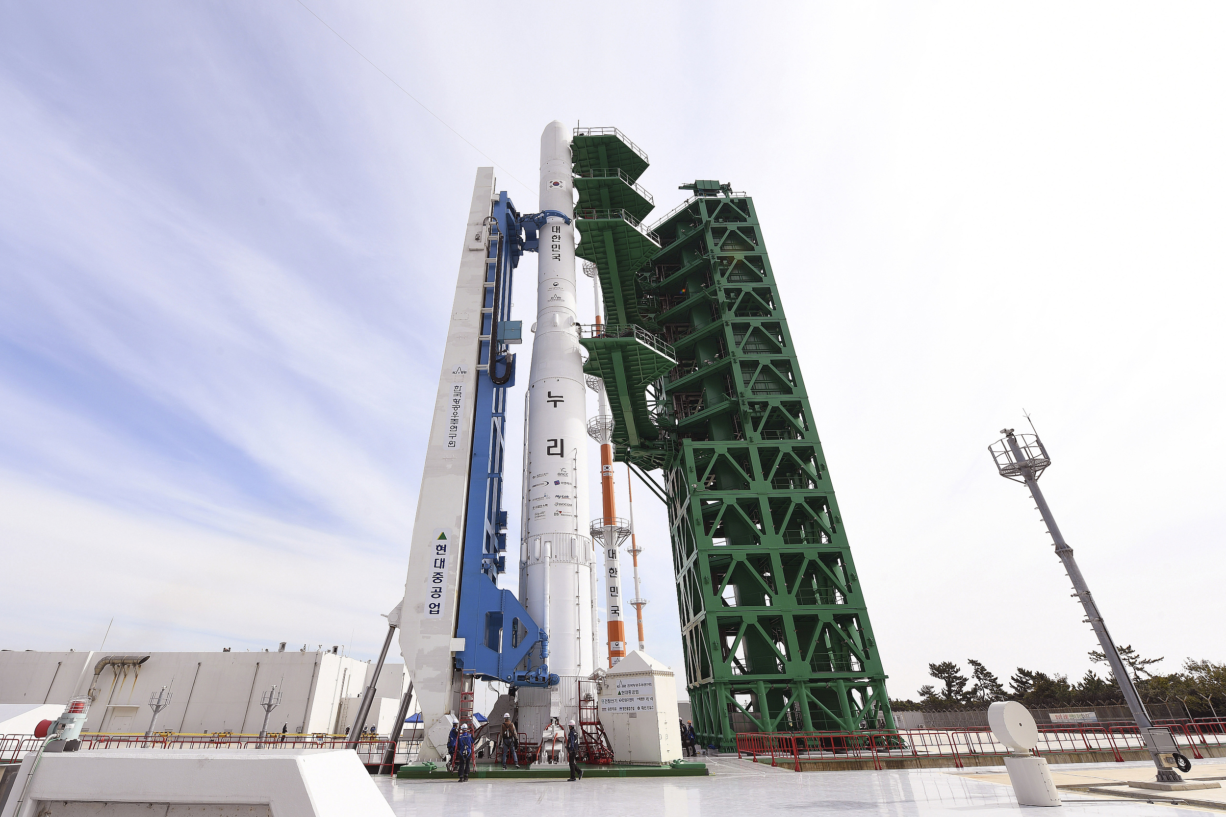韩国世界号运载火箭计划于21日进行首次发射