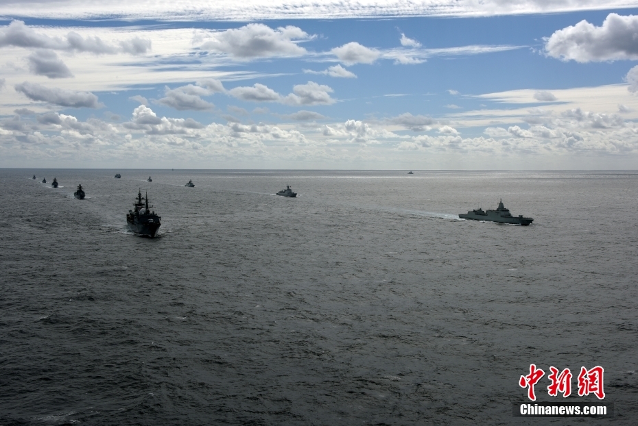 2021年10月23日,中俄"海上联合-2021"演习和首次海上联合巡航在东海