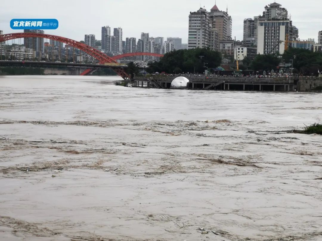 00至4:00拍摄 岷江干流可能出现 超50年一遇洪水 18日,记者从宜宾市