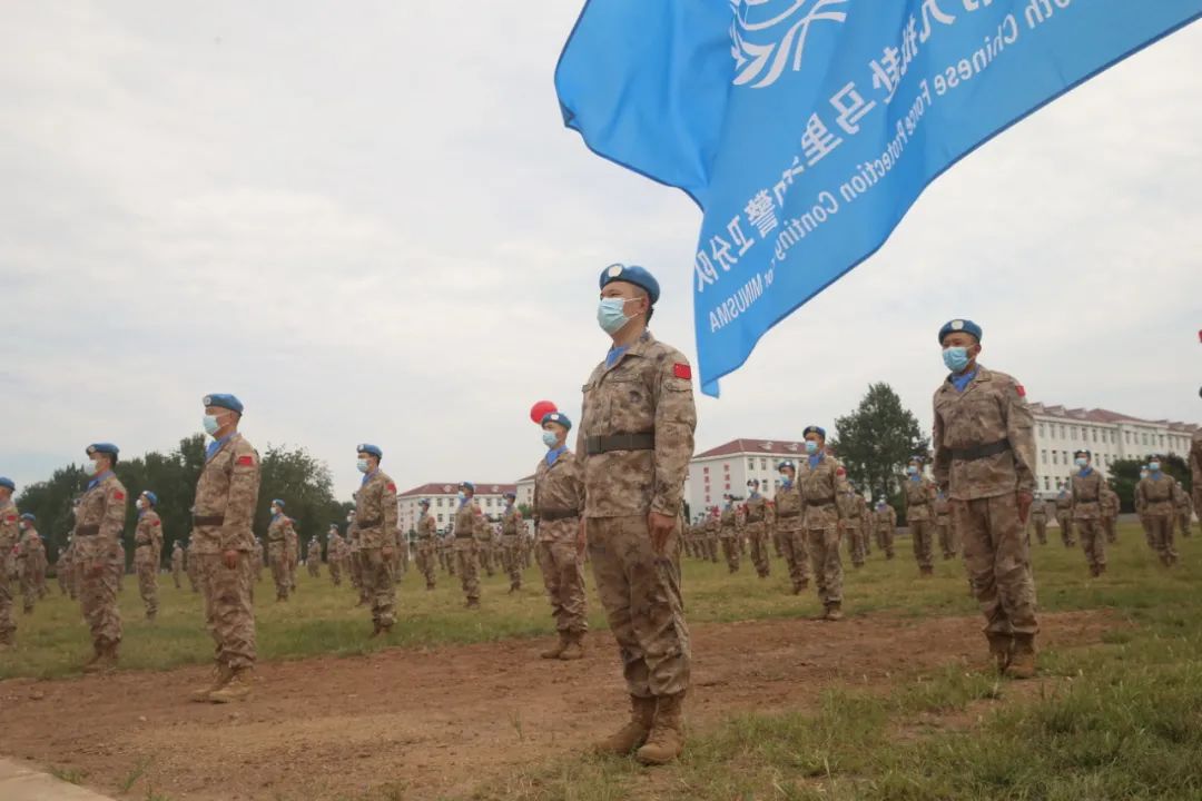 出征中国第九批赴马里维和部队启程