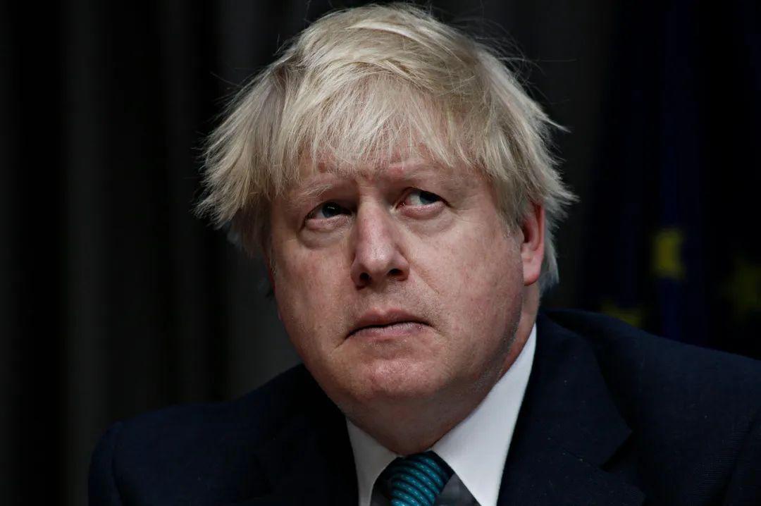 英国也在忙着撤人约翰逊呼吁他国别过早承认塔利班政权