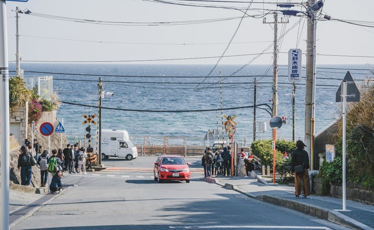 2020东京奥运会旅游热门景点:坐小火车去《灌篮高手》取景地镰仓