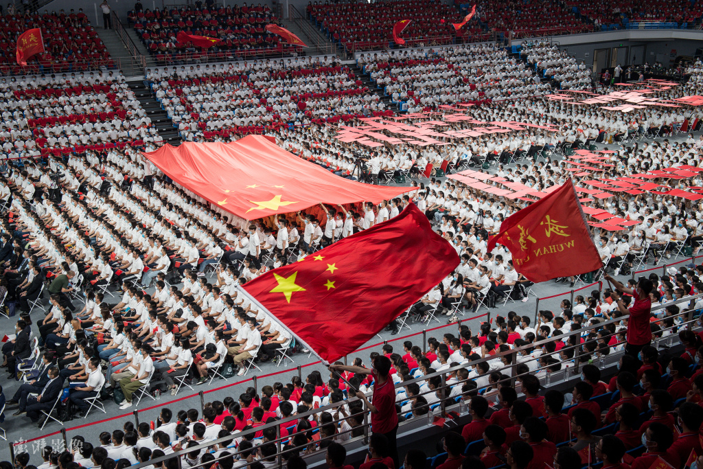 武汉重启一周年 英雄之城浴火重生