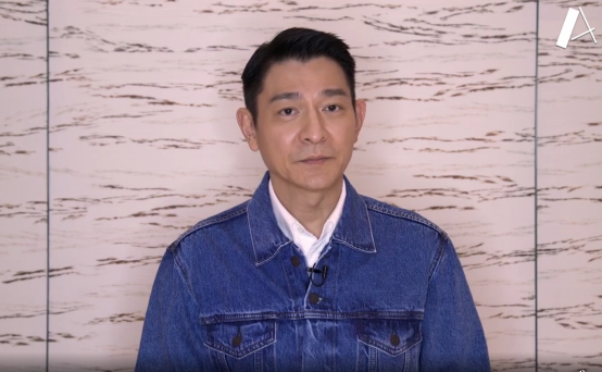 图自"华仔天地"视频截图刘德华还表示,祝愿被感染者早日康复,也呼吁