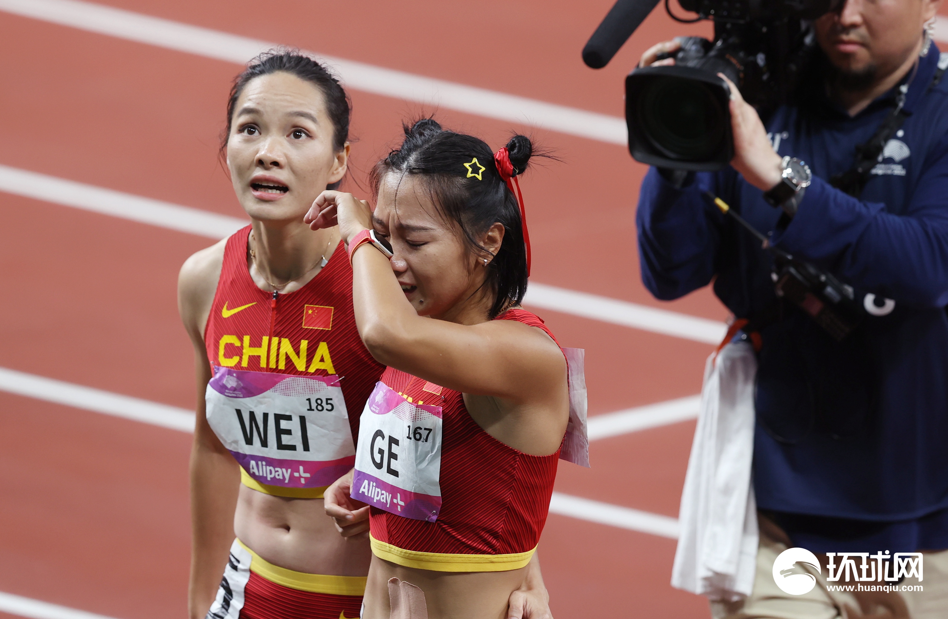 13秒09！中国小将吴艳妮抢跑遗憾出局！2023亚锦赛女子跨栏决赛