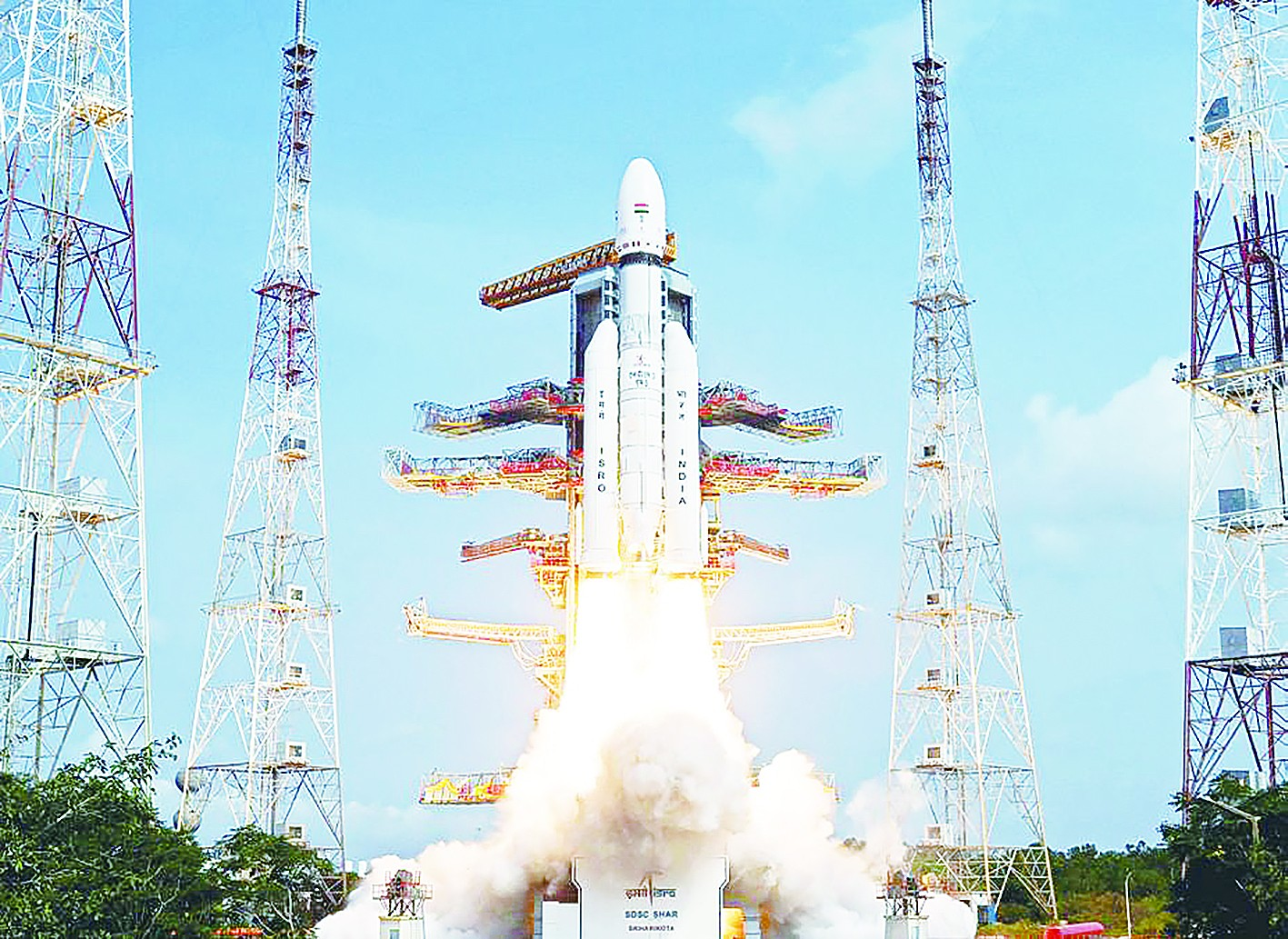 lvm-3运载火箭"太空"网站介绍称,lvm-3运载火箭此前的2次验证飞行和5