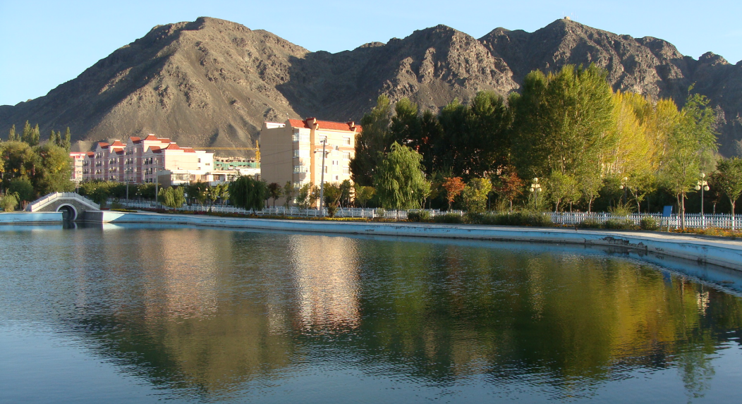 云游中国02走进哈密伊水园