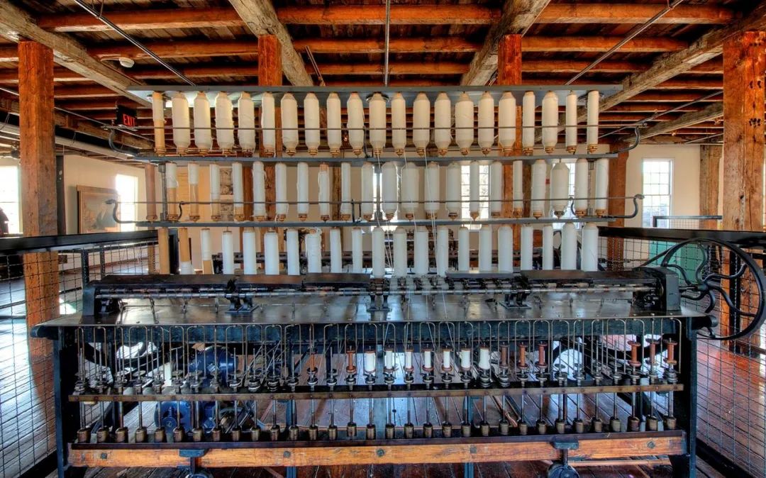 斯莱特从英国带到美国的1835纺织机