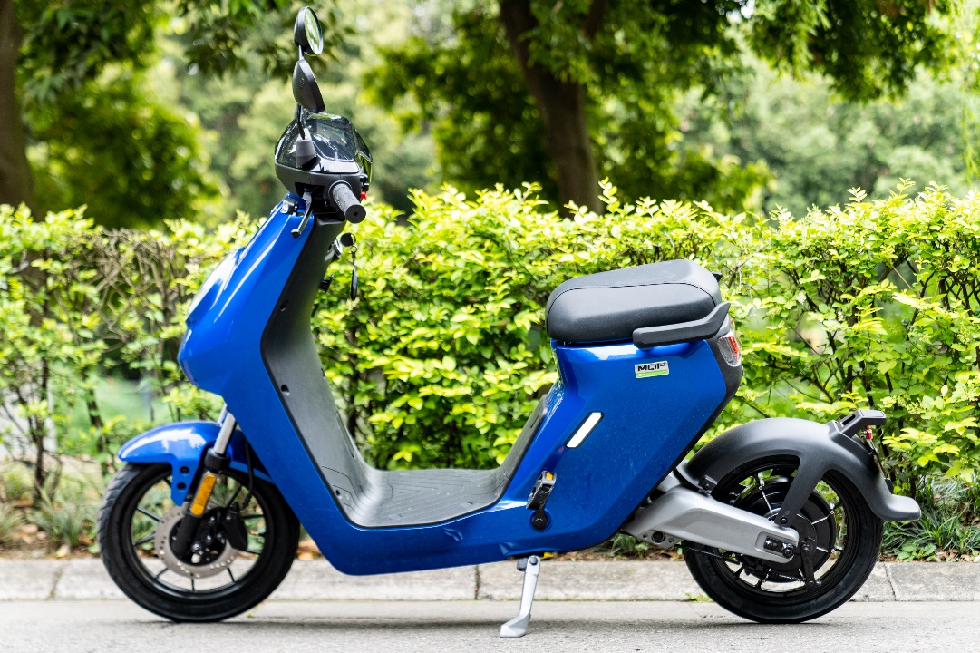 小牛mqi202新国标旗舰电动车抢先体验