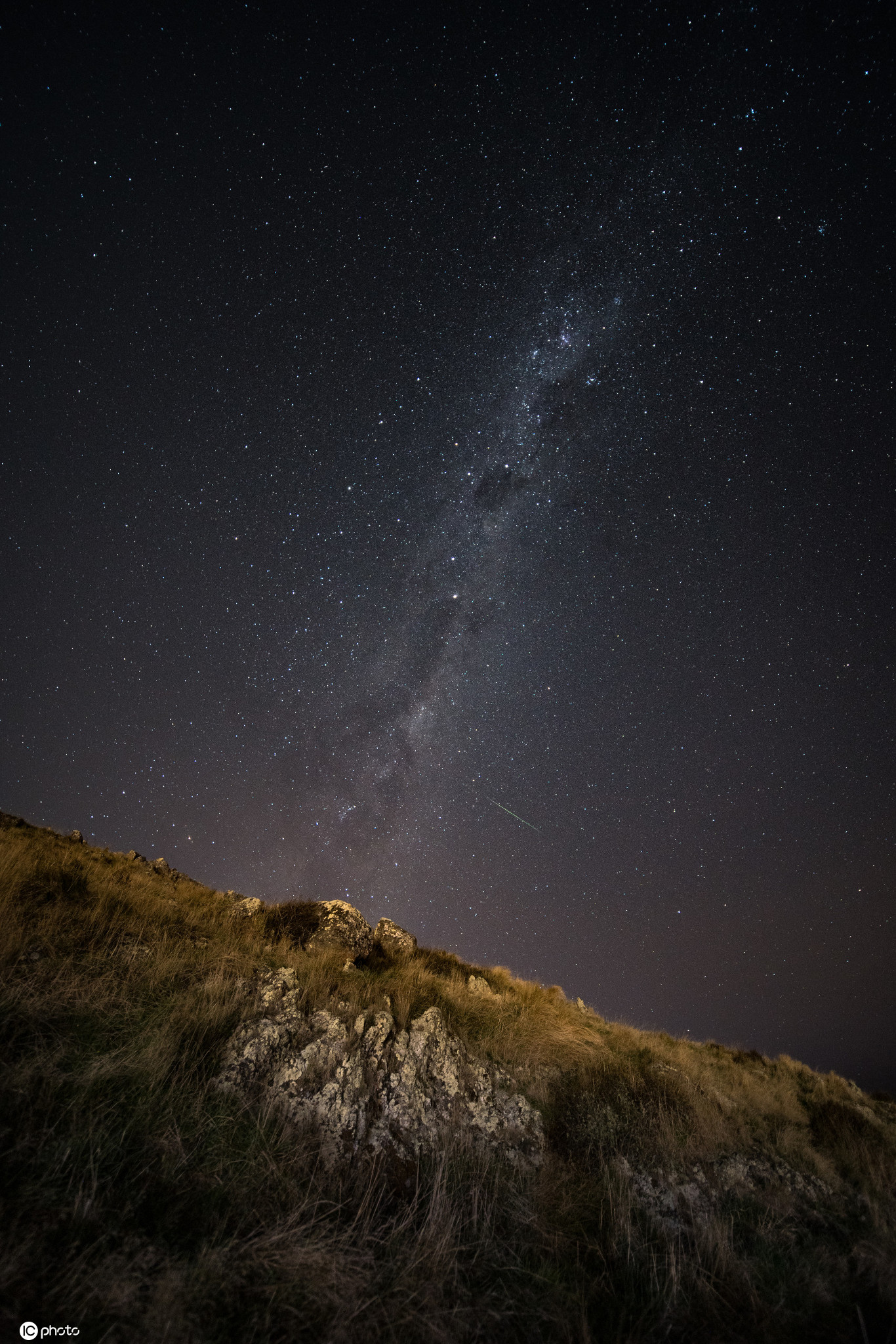 新西兰克赖斯特彻奇现绝美星空银河