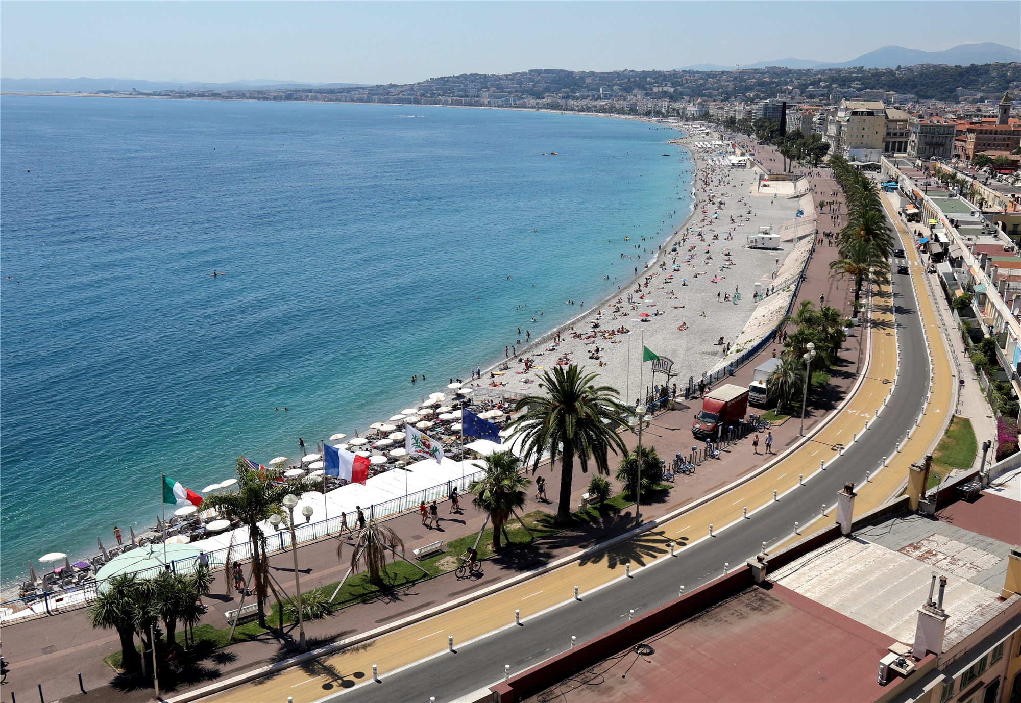 2021年新增世界遗产法国尼斯去蔚蓝海岸晒日光浴