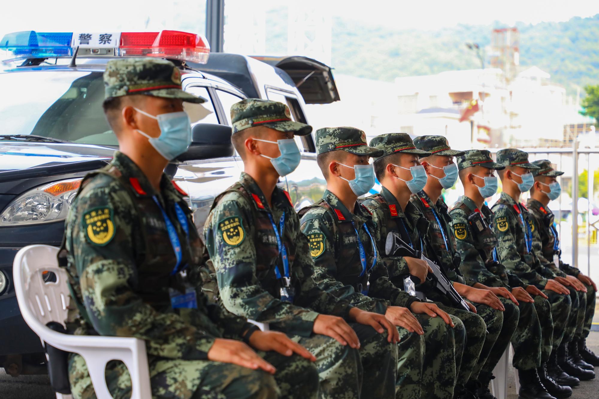 武警官兵应急备勤