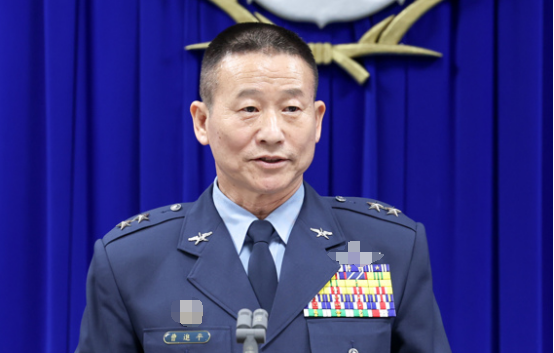 台"空军参谋长"曹进平 资料图 图源:台湾防务部门网站