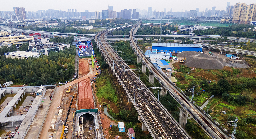 设计时速350公里功夫熊猫亮相这条高铁