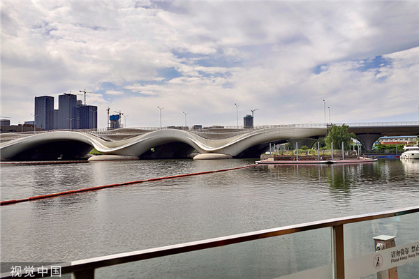 通州大运河:千荷泻露桥