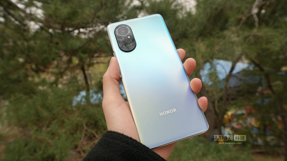 荣耀v40轻奢版太空银配色开箱极具空间感的幻变光影