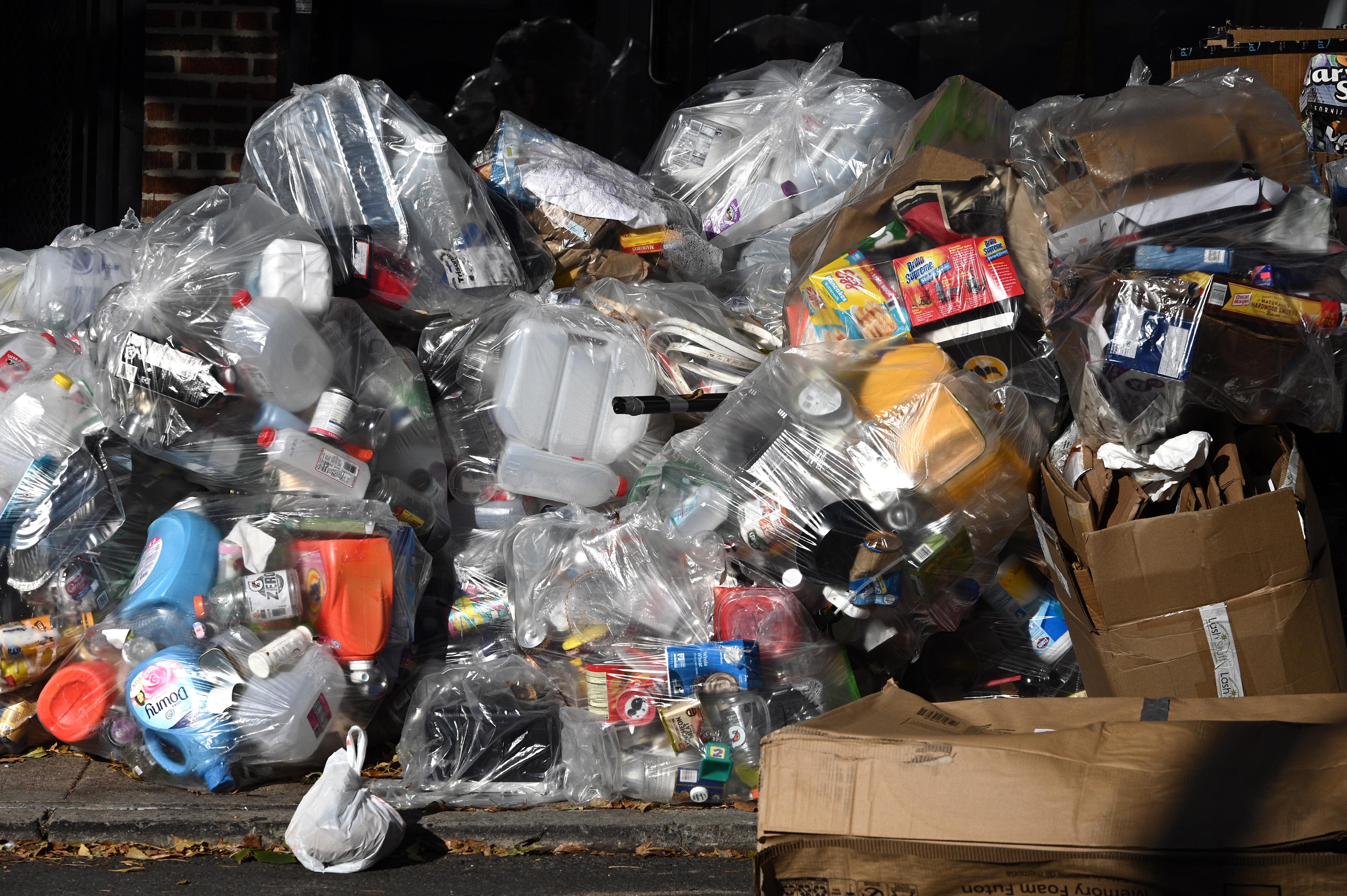 美国报告美成全球最大塑料垃圾产生国