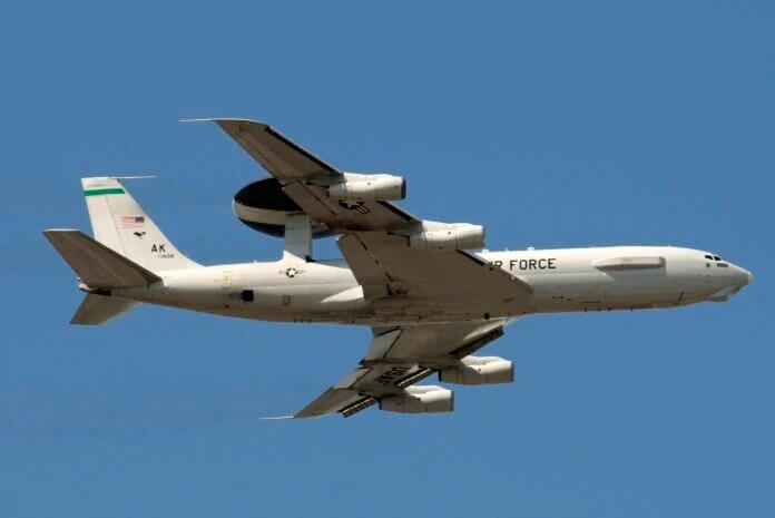 美国空军预警机