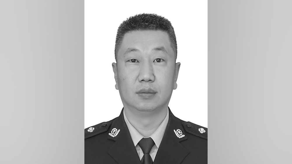 龙玉坤同志遗像.本文图片来源: 昆明市公安局新闻办