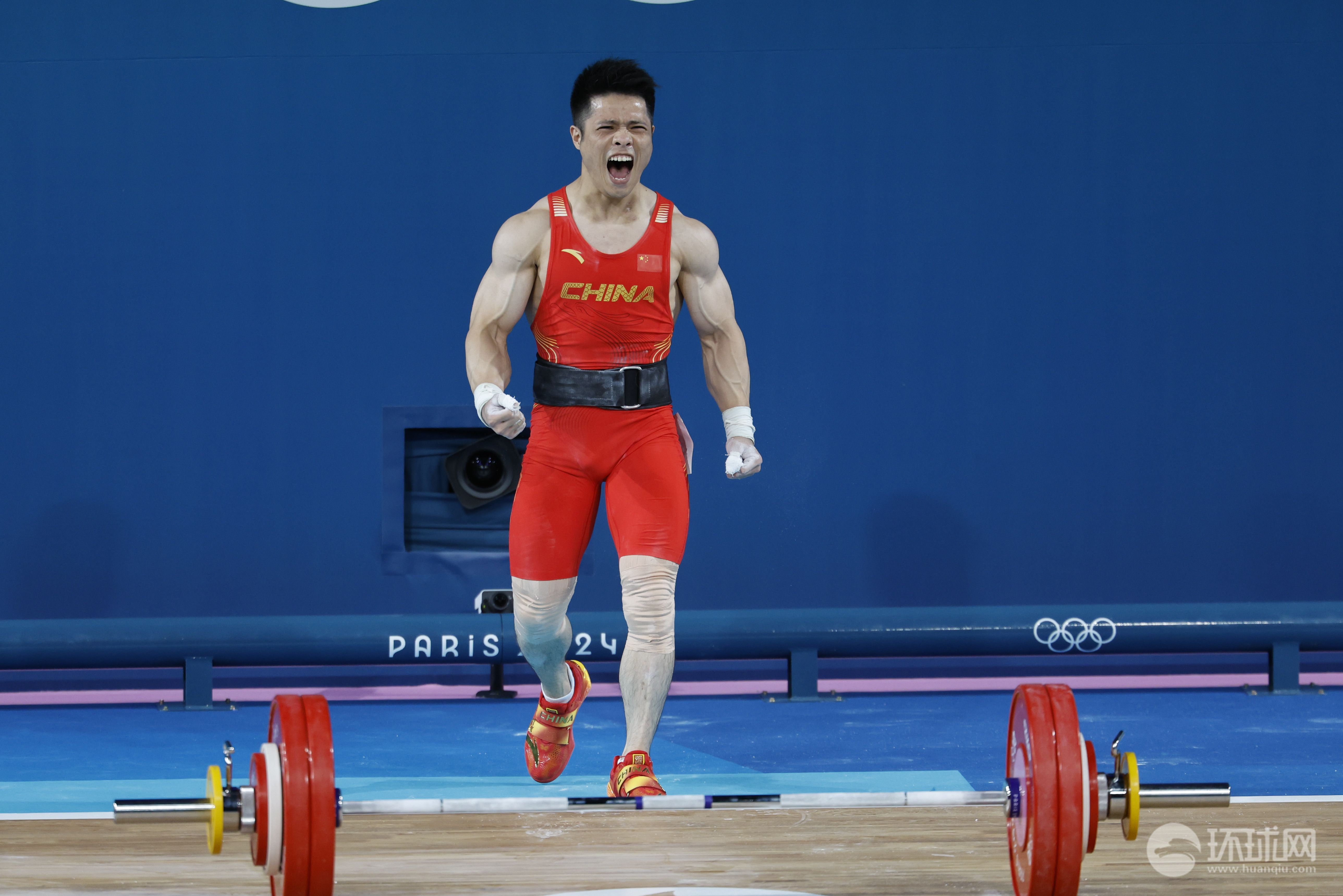 祝贺！李发彬举重61公斤级夺金，卫冕成功