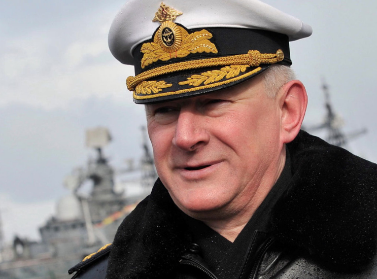 尼古拉·叶夫梅诺夫 俄媒资料图俄新社报道称,俄罗斯北方舰队原司令
