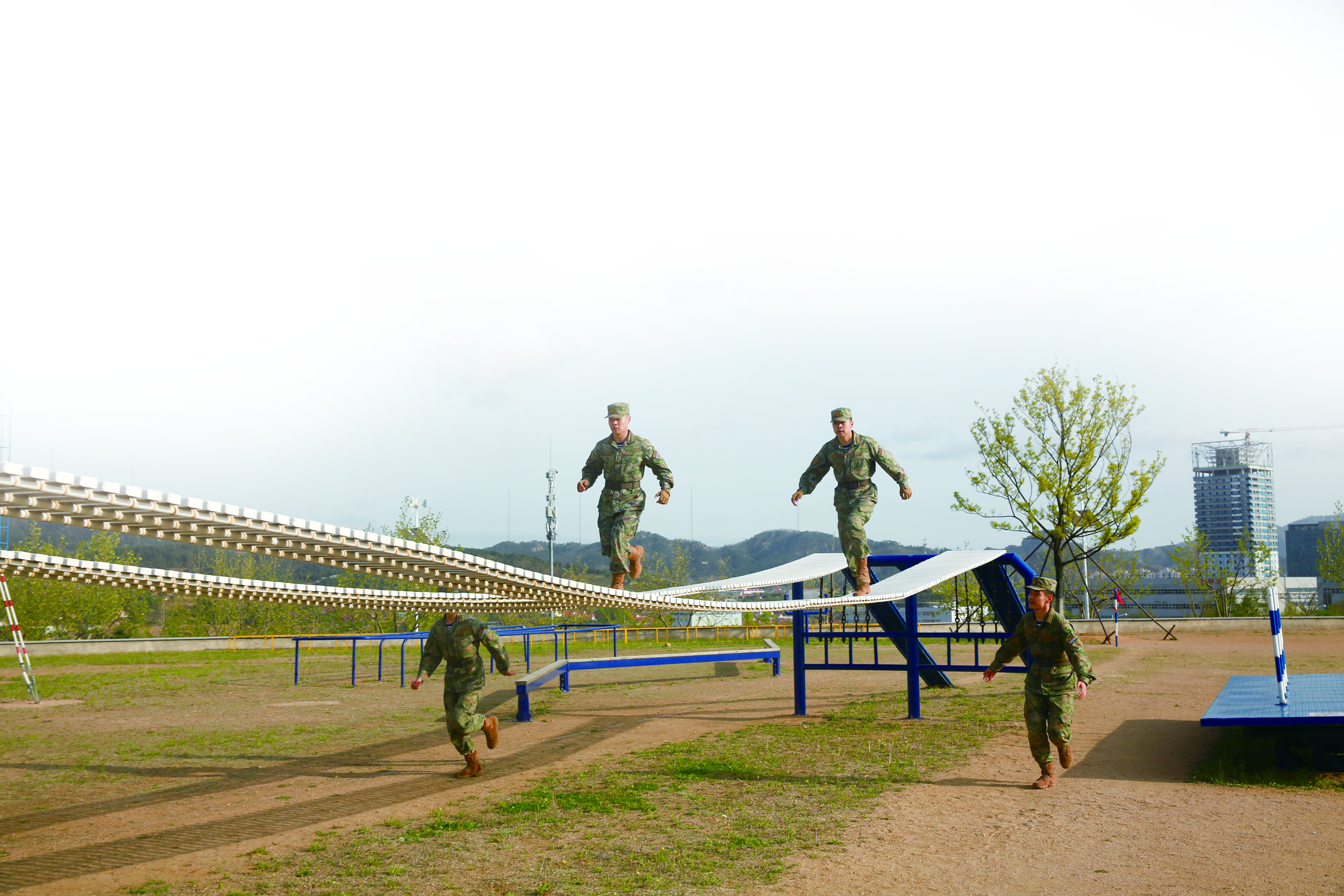 《环球时报》记者走进中国海军潜艇学院:在这里感受"潜艇神秘气质"