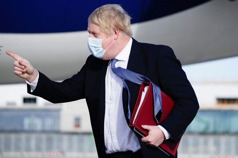 英國首相鮑里斯·約翰遜19日抵達德國慕尼黑機場（圖源：外媒）