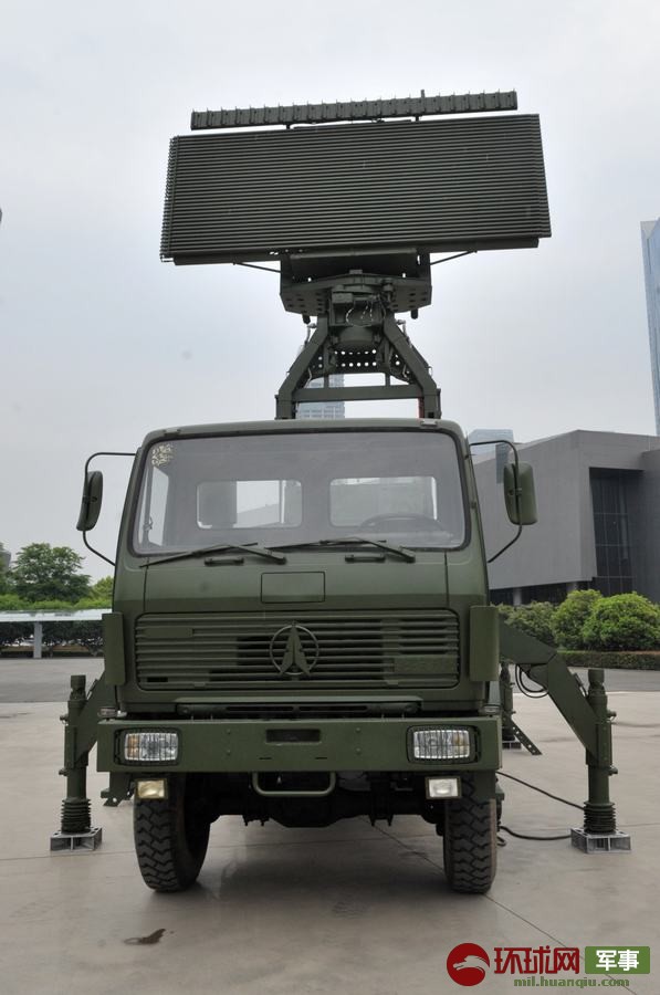 YLC-18型低空三坐标雷达  杨铁虎 摄