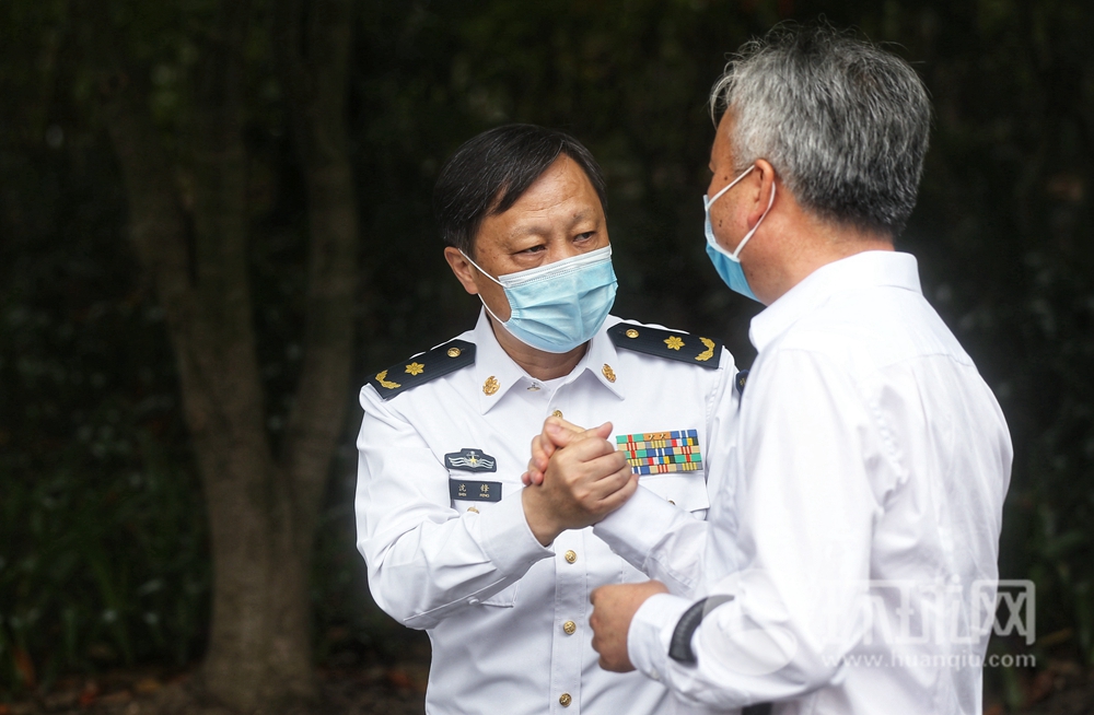 图为吴孟超院士指定接班人,第二军医大学东方肝胆医院副院长沈峰教授