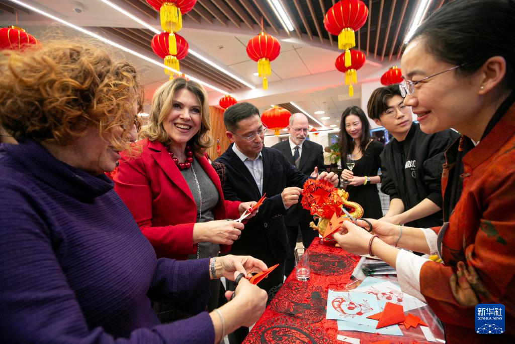 联合国粮农组织首次正式庆祝中国农历春节！总干事屈冬玉：龙象征美满、吉祥、力量和繁荣