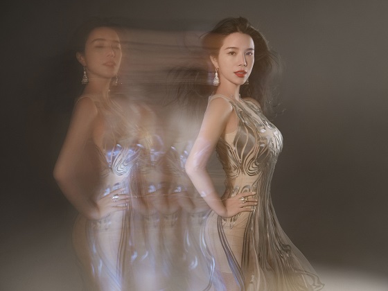 YUMEE瑜幂创始人兼创意总监余晚晚Wendy Yu女士(品牌首组视觉大片由陈漫拍摄)