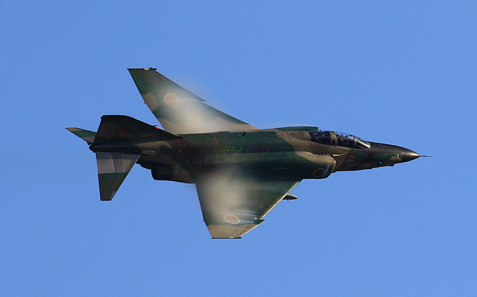 就用它防卫东京日展示百里基地老旧f4战机