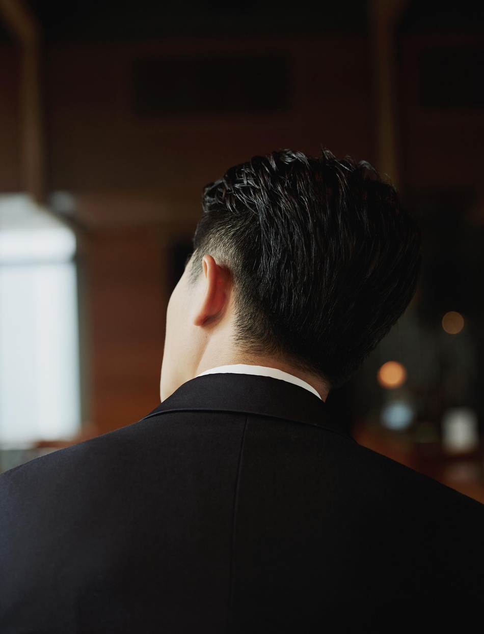 黄轩侧颜太帅气0202神作西装沉稳绅士