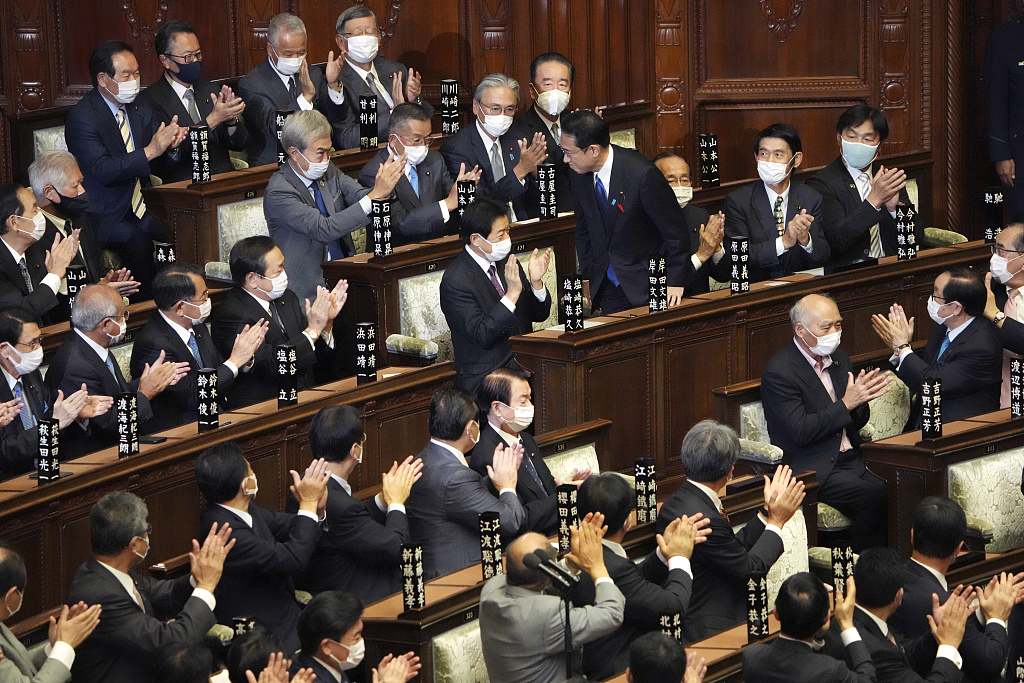 日本首相选举图片