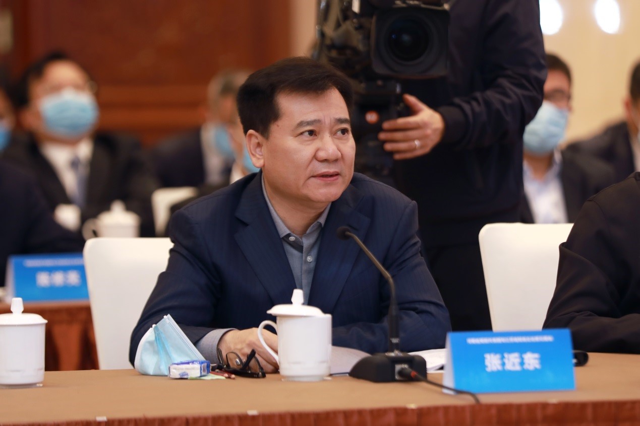 张近东：苏宁将在河南打造一批引领中部地区发展的智慧零售示范项目