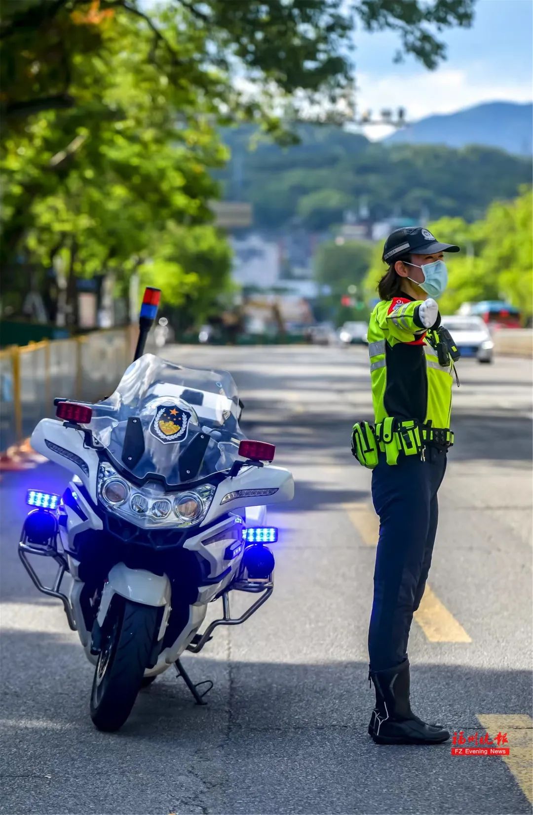 福州女交警图片