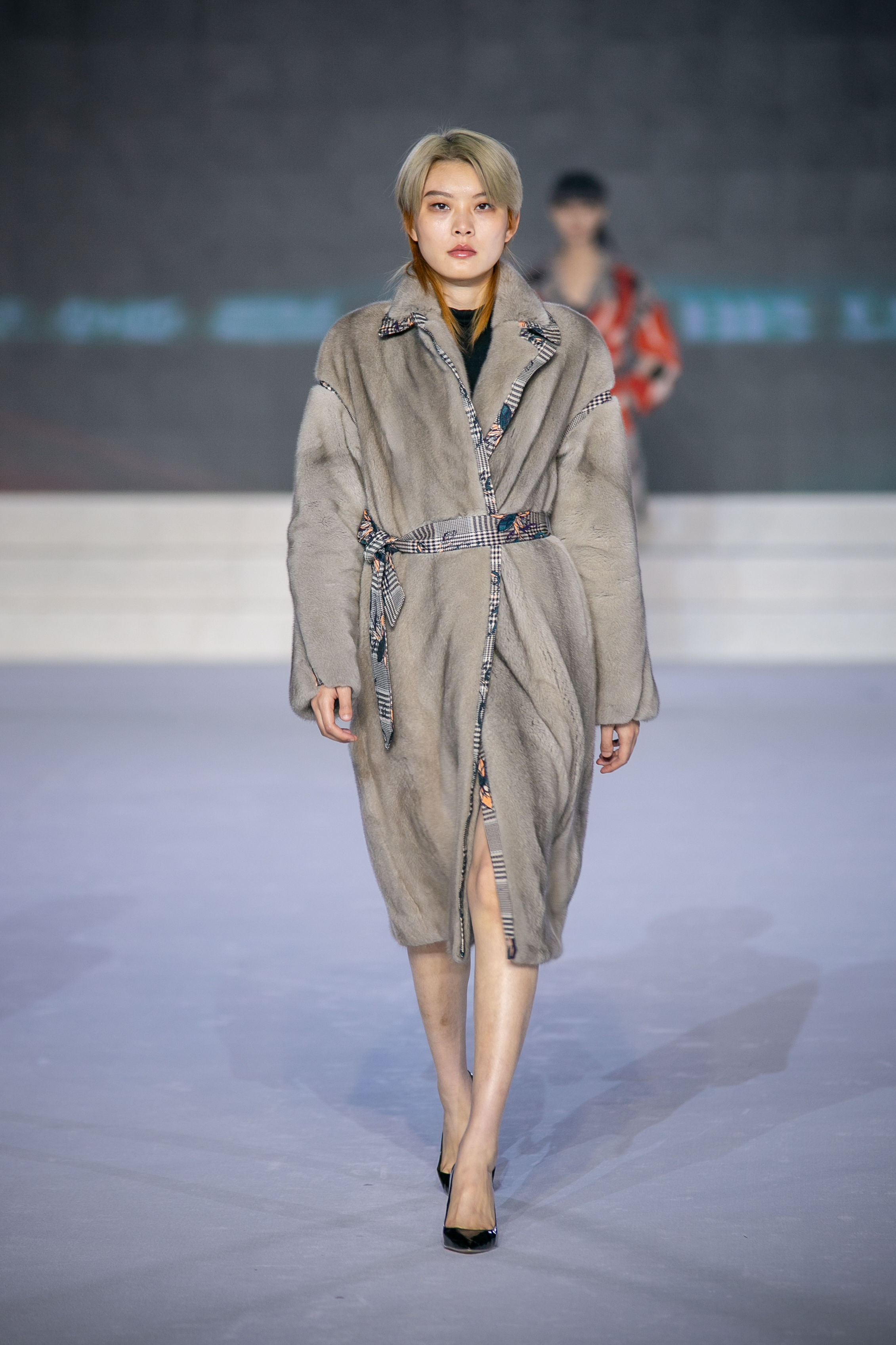 2020裘都杯中国裘皮服装创意设计大赛总决赛及颁奖盛典展示裘祖文化