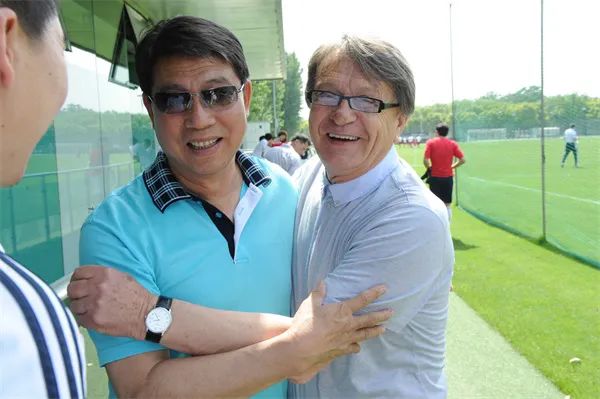 布拉泽维奇与徐根宝