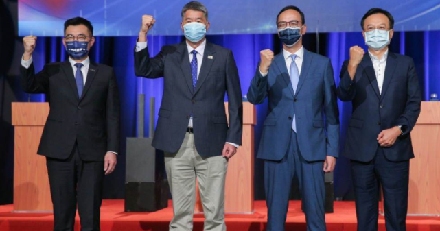 国民党主席候选人：江启臣、张亚中、朱立伦、卓伯源（从左开始）。资料图