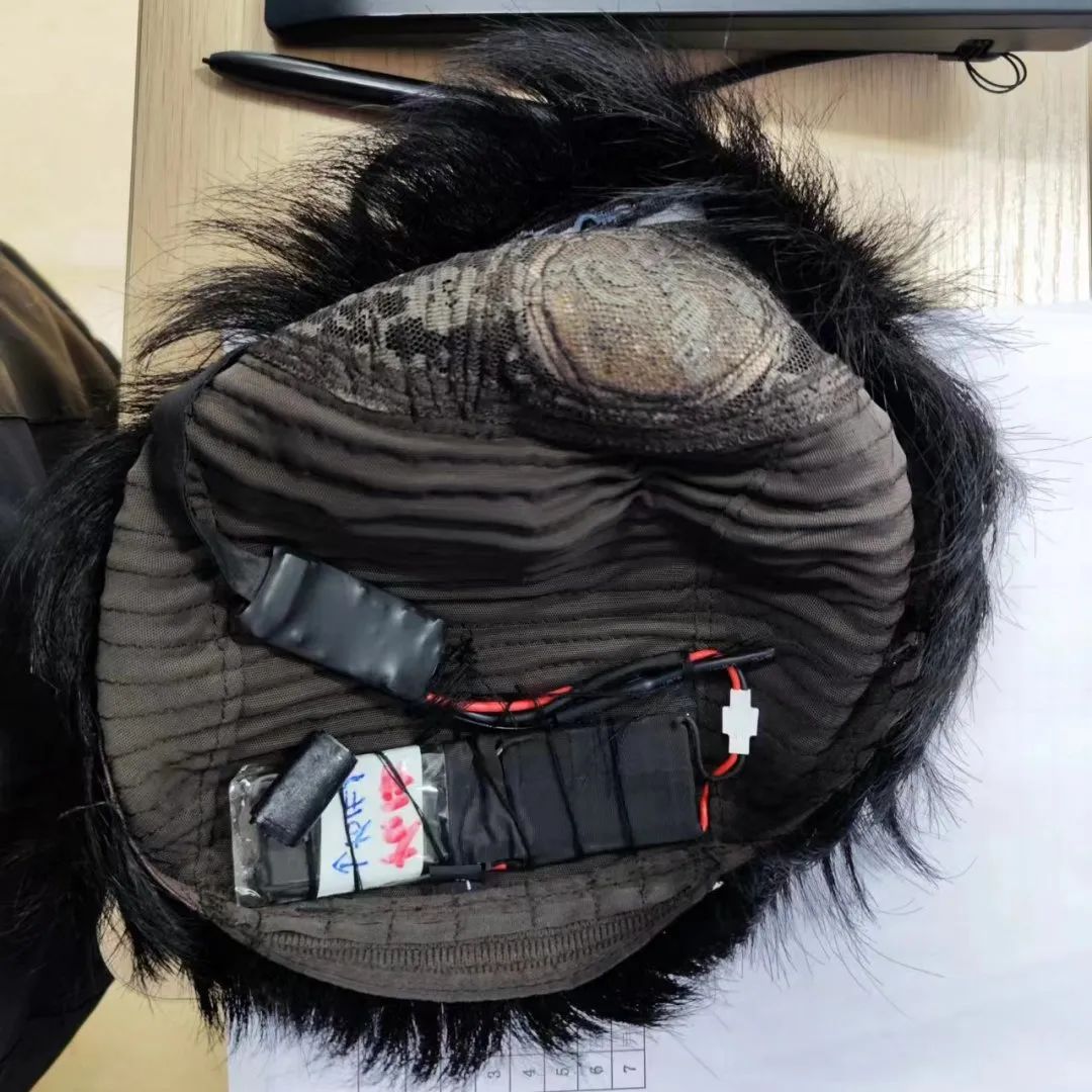 假发内藏微型摄像头男子连考前检查都过不了