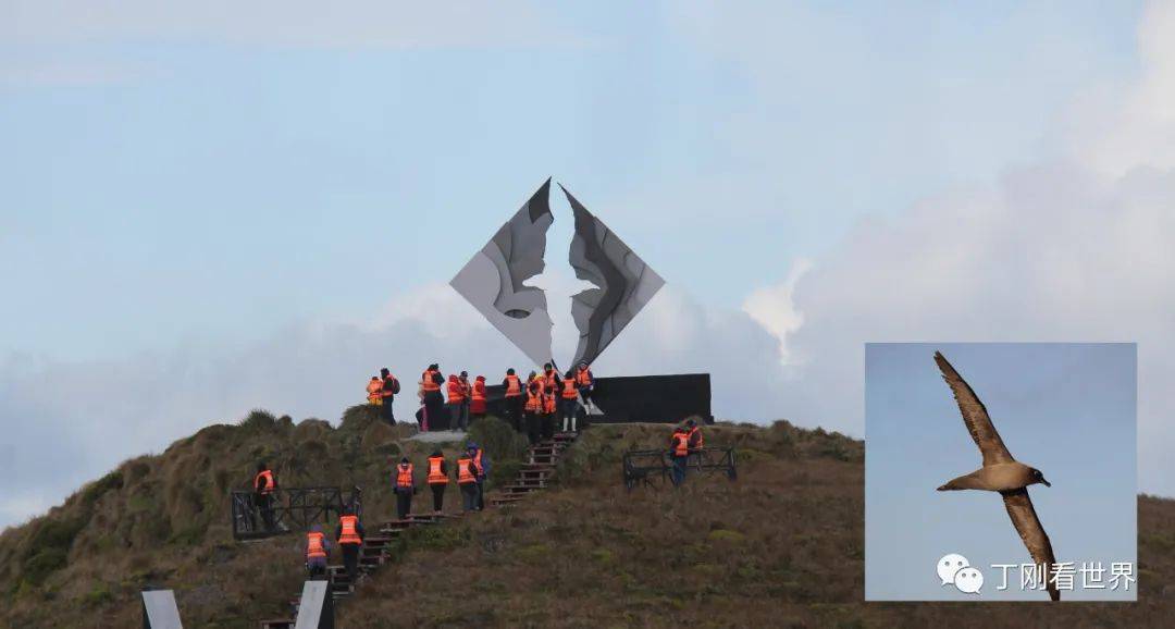 合恩角上的钢雕。丁刚摄