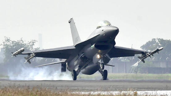 F-16սͬͻͼ