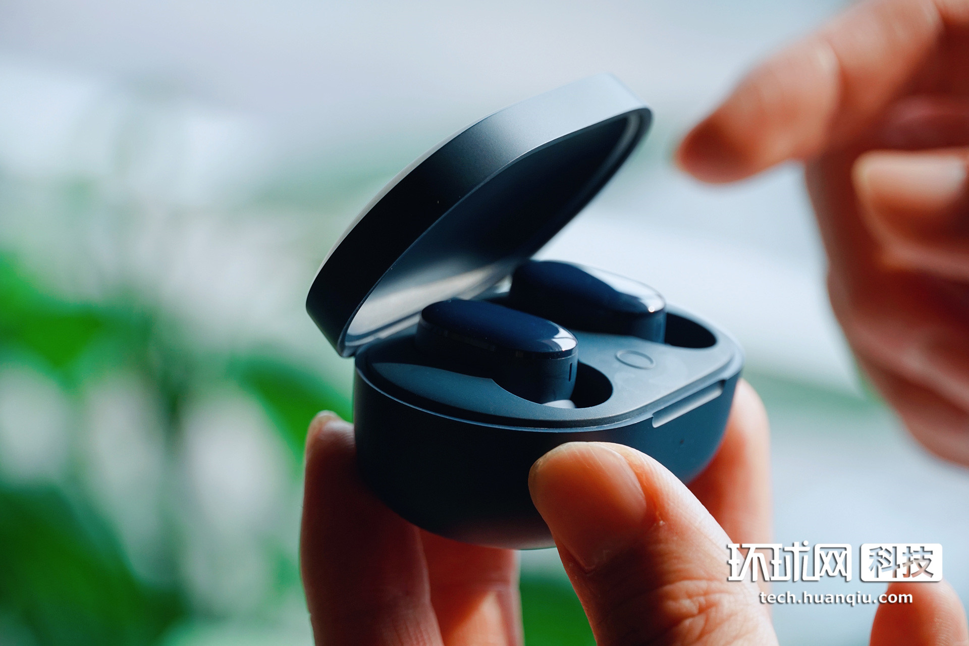 redmi airdots 3真无线蓝牙耳机开箱图赏:价格翻了一番,但补课补到