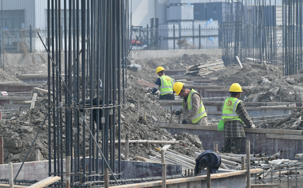 特味浓集团“新建年产6万吨调味品项目”施工现场。新华社记者 孙凡越 摄