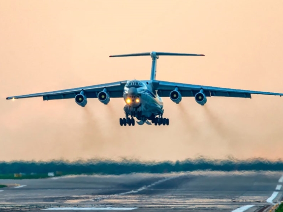 伊尔-76运输机 资料图 图源：外媒