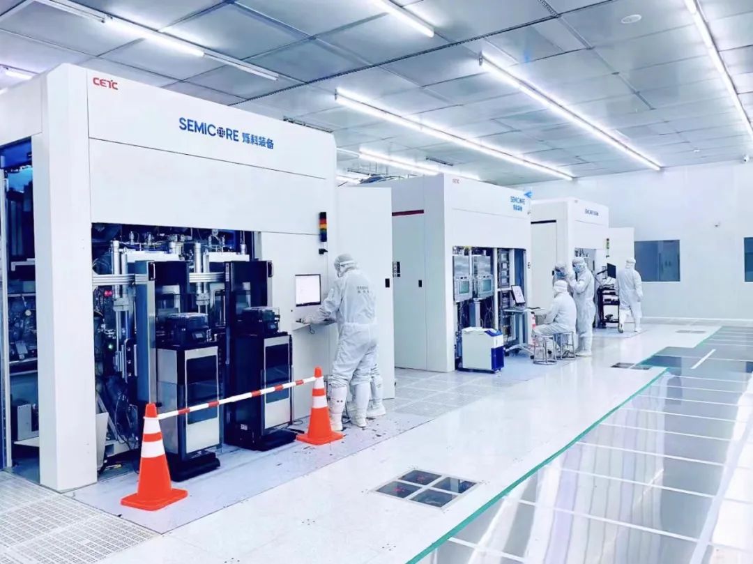 离子注入机调试现场.烁科中科信供图