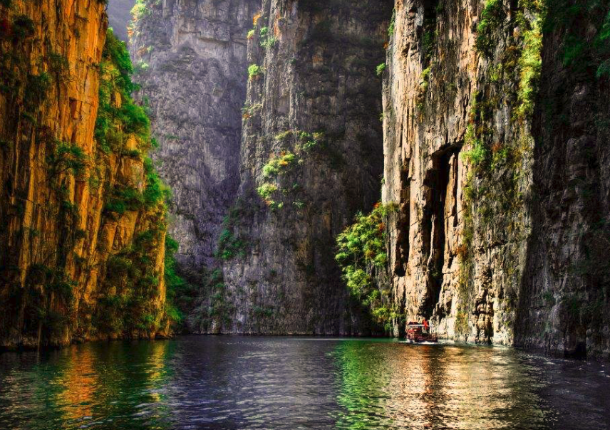 八泉峡景区景色