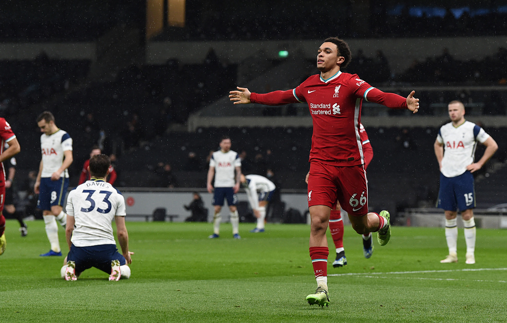 英超焦点战诺丁汉森林迎战热刺全程免费观看