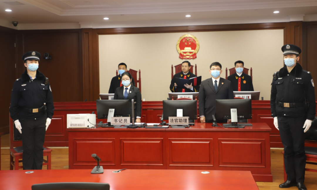 2011年6月起,王龙科技公司开始生产香兰素,并在短时间内即成为全球第